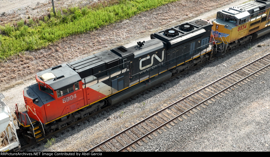 CN 8904